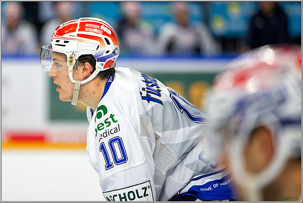 PENNY DEL; Koelner Haie- Schwenninger Wild Wings; Koeln, 06.12.2022